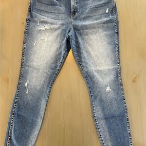 Kut from the Kloth High Rise Connie Fab Ab Ankle Skinny Jeans Distressed
